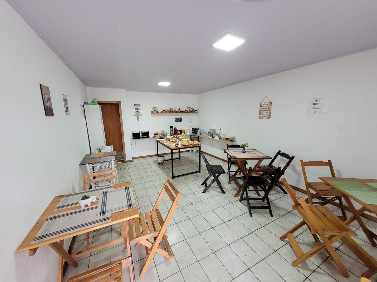Pousada Pontal Da Armacao Пеня Екстериор снимка
