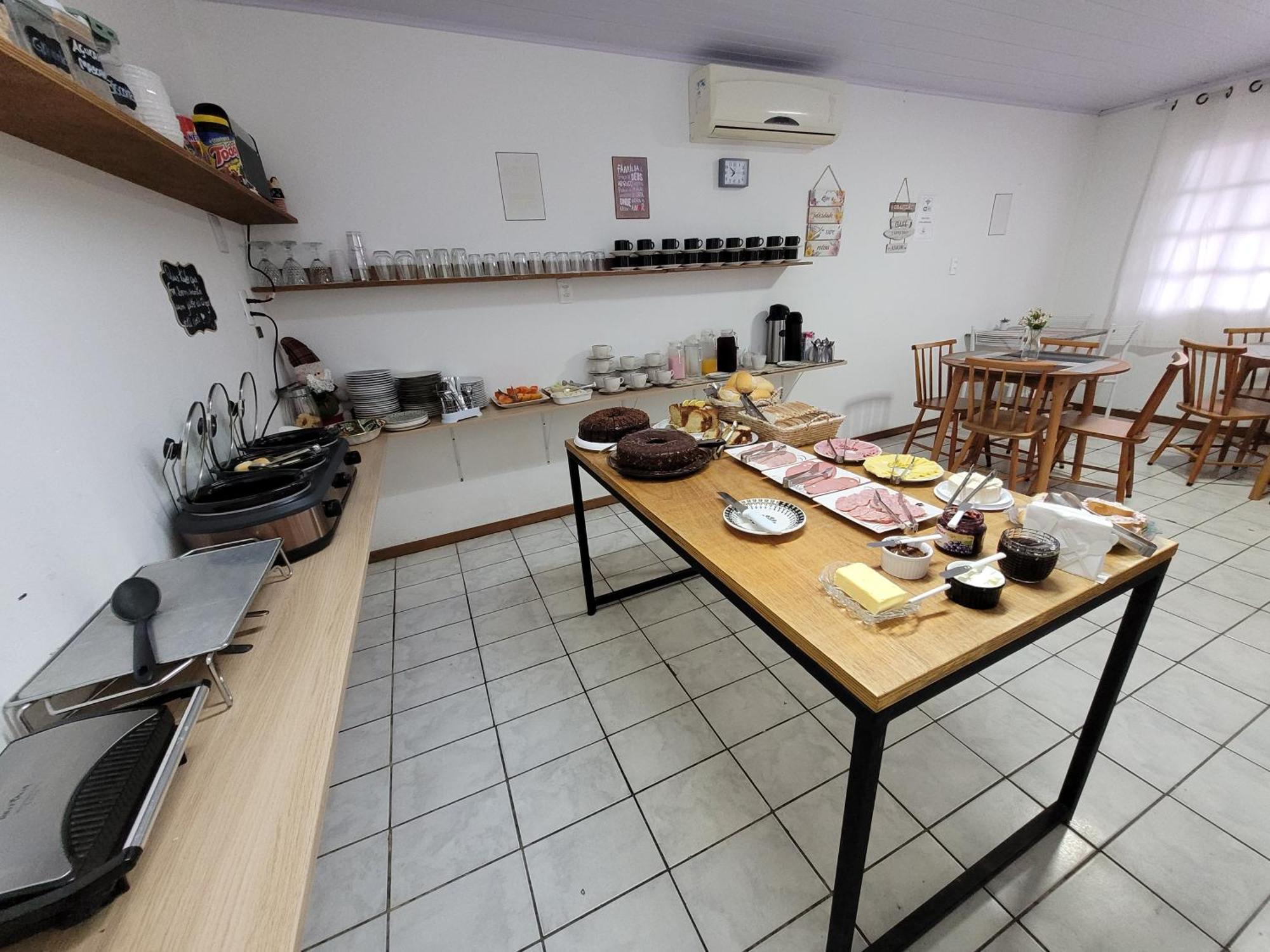 Pousada Pontal Da Armacao Пеня Екстериор снимка